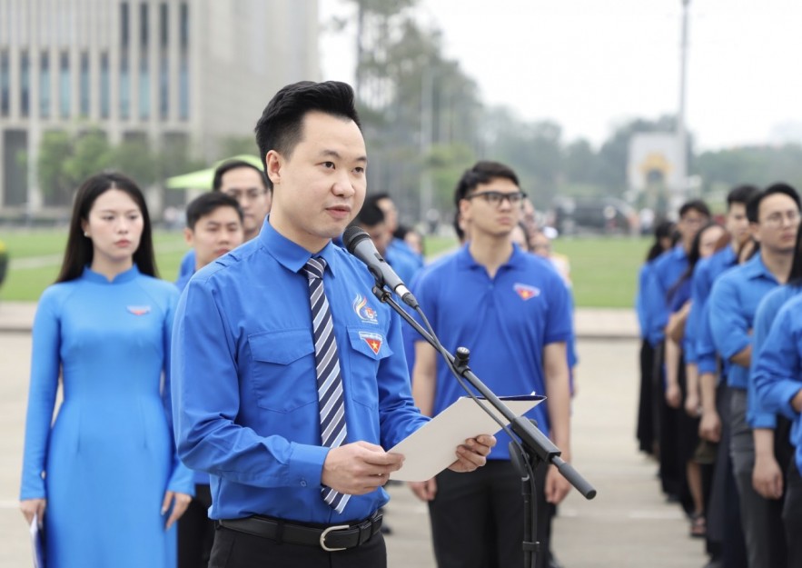 Lễ báo công dâng Bác bồi dưỡng lý tưởng cho tuổi trẻ Bộ Tài chính Lễ báo công dâng Bác bồi dưỡng lý tưởng cho tuổi trẻ Bộ Tài chính