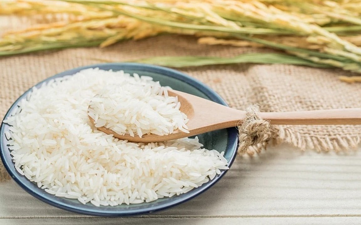 Ngày 29/3: Giá một số mặt hàng gạo nguyên liệu điều chỉnh tăng, lúa ổn định