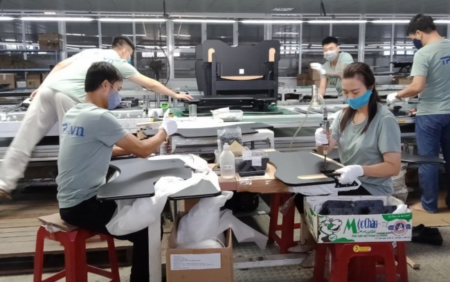 Miễn, giảm nghĩa vụ thuế thu nhập cá nhân để khuyến khích làm việc trong ngành, lĩnh vực ưu tiên