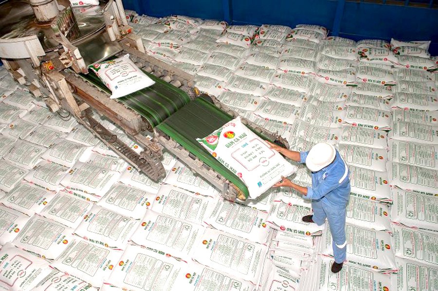 Bộ Tài chính tăng cường bình ổn giá, hỗ trợ giảm chi phí nông nghiệp và kiểm soát lạm phát