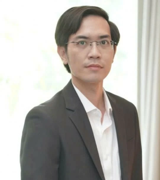 Lãi suất “nổi sóng
