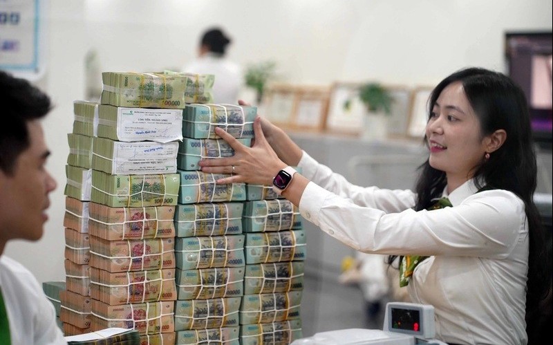 Mặt bằng rủi ro khách hàng đảo chiều tăng nhẹ, trên 11% tổ chức tín dụng lo lợi nhuận giảm