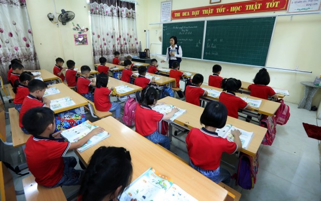 Giáo viên phải kê khai, nộp thuế các khoản thu nhập từ dạy thêm