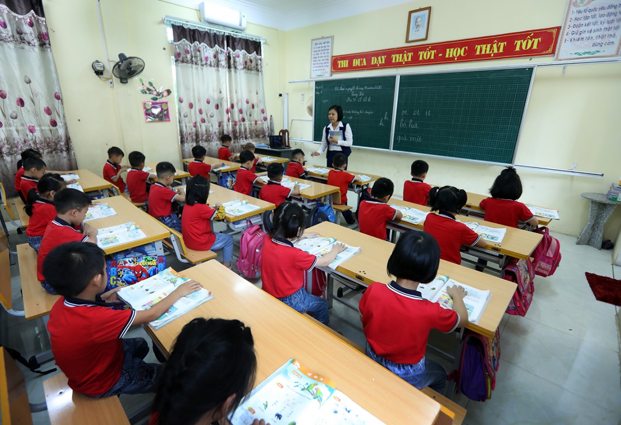 Giáo viên phải kê khai, nộp thuế các khoản thu nhập từ dạy thêm