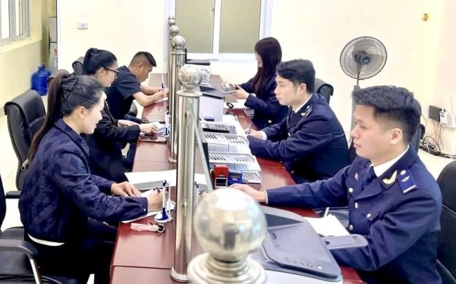 Hải quan khu vực XVI: Thông quan nhanh, giảm chi phí, đồng hành cùng doanh nghiệp