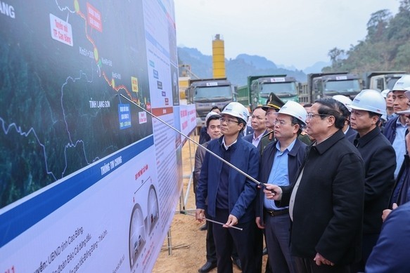 Tăng tốc bứt phá, quyết tâm thực hiện thắng lợi Nghị quyết Đại hội đại biểu toàn quốc lần thứ XIV của Đảng Tăng tốc bứt phá, quyết tâm thực hiện thắng lợi Nghị quyết Đại hội đại biểu toàn quốc lần thứ XIV của Đảng