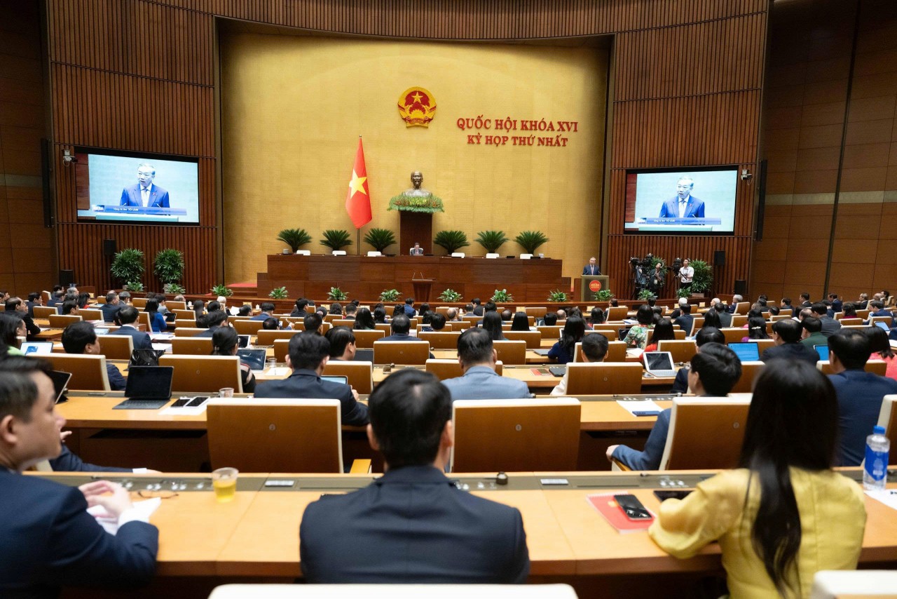 Tổng Bí thư Tô Lâm: Đặt lợi ích quốc gia, lợi ích dân tộc lên trên hết trong mọi quyết định