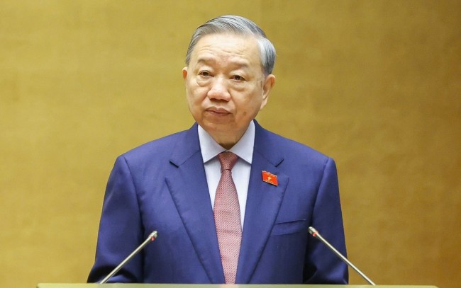 Tổng Bí thư Tô Lâm: Đặt lợi ích quốc gia, lợi ích dân tộc lên trên hết trong mọi quyết định