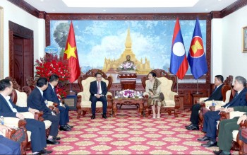 Thứ trưởng Bộ Tài chính Trần Quốc Phương chúc Tết cổ truyền Bunpimay Lào năm Phật lịch 2569