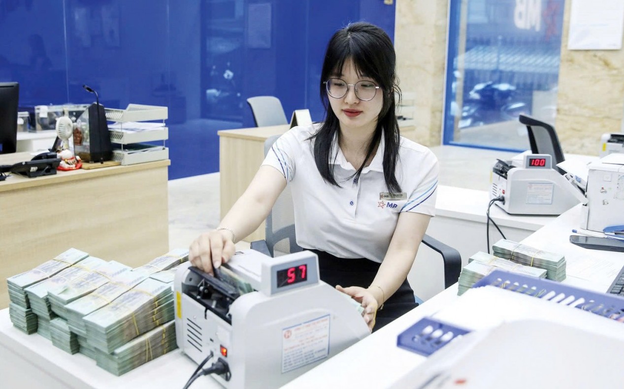 Ngân hàng dồn lực tăng vốn điều lệ mùa đại hội, gia cố "bộ đệm" đón tăng trưởng