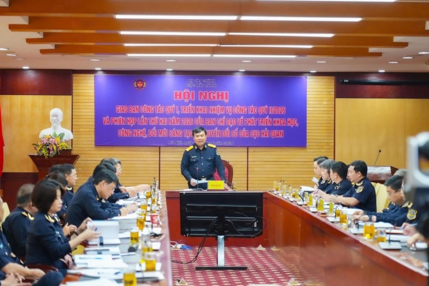 Hải quan thu nộp ngân sách hơn 117.000 tỷ đồng, tăng gần 15% Hải quan thu nộp ngân sách hơn 117.000 tỷ đồng, tăng gần 15%