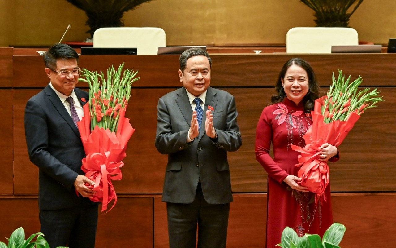 quoc hoi bau pho chu tich nuoc va vien truong vien kiem sat nhan dan toi cao