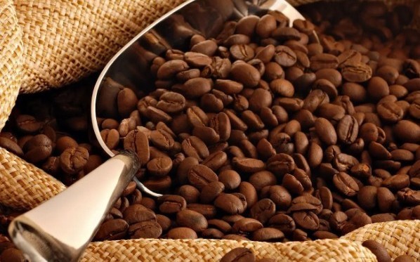 Ngày 8/4: Giá cà phê bật tăng, hồ tiêu neo ở mức cao