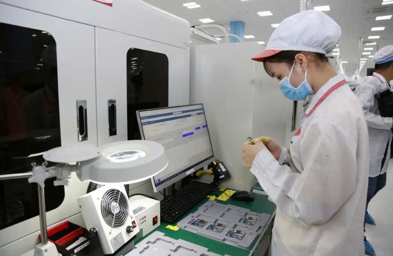 Mở rộng diện miễn thuế thu nhập cá nhân: Thu hút nhân lực cho lĩnh vực công nghệ cao