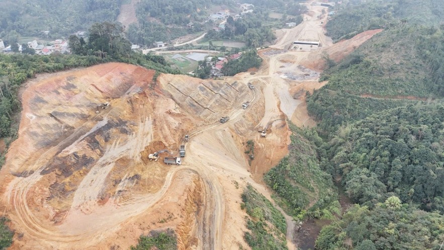 Biến số lớn mang tên giá nhiên, vật liệu tại các dự án giao thông