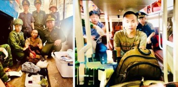 Lực lượng Hải quan phát hiện súng và ma túy giấu trong hành lý qua cửa khẩu Lao Bảo
