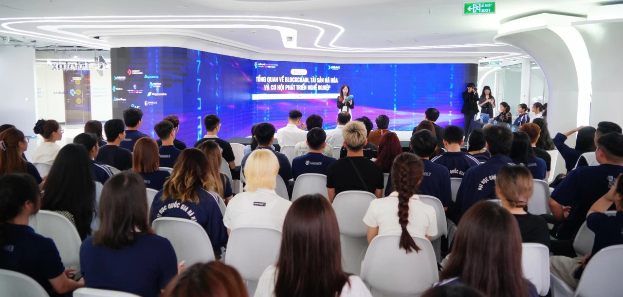 Nhận diện rủi ro và “bẫy nghề nghiệp” trong ngành blockchain Nhận diện rủi ro và “bẫy nghề nghiệp” trong ngành blockchain