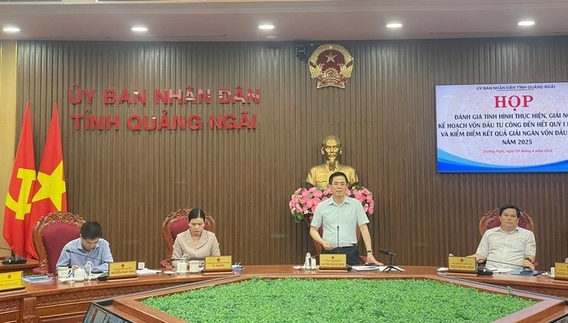 Giải ngân vốn đầu tư công quý I thấp, Chủ tịch Quảng Ngãi chỉ đạo tháo gỡ điểm nghẽn Giải ngân vốn đầu tư công quý I thấp, Chủ tịch Quảng Ngãi chỉ đạo tháo gỡ các điểm nghẽn