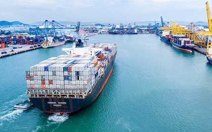 Sản xuất và thương mại khởi sắc, ngành Công thương vững vàng trước biến động toàn cầu