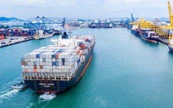 Sản xuất và thương mại khởi sắc, ngành Công thương vững vàng trước biến động toàn cầu