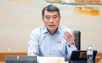 Thủ tướng Lê Minh Hưng: Nếu thúc đẩy đầu tư để đạt tăng trưởng ngắn hạn, cái giá phải trả sẽ rất lớn