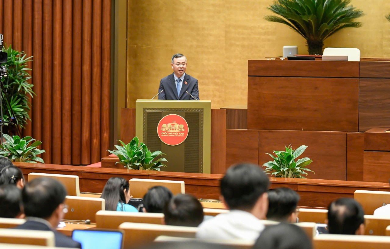 Giảm thuế xăng dầu: Giải pháp tình thế kịp thời và nhân văn