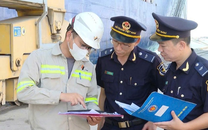 Hải quan khu vực X: Thông quan thông suốt, giữ nhịp nguồn thu