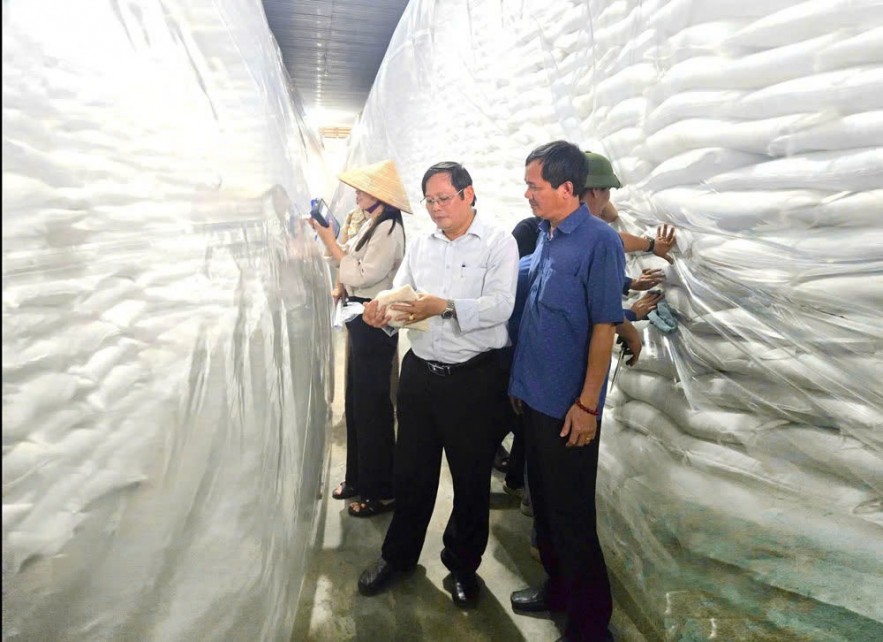 Nâng cao trách nhiệm, tăng cường quản lý chất lượng hàng dự trữ quốc gia Nâng cao trách nhiệm, tăng cường quản lý chất lượng hàng dự trữ quốc gia