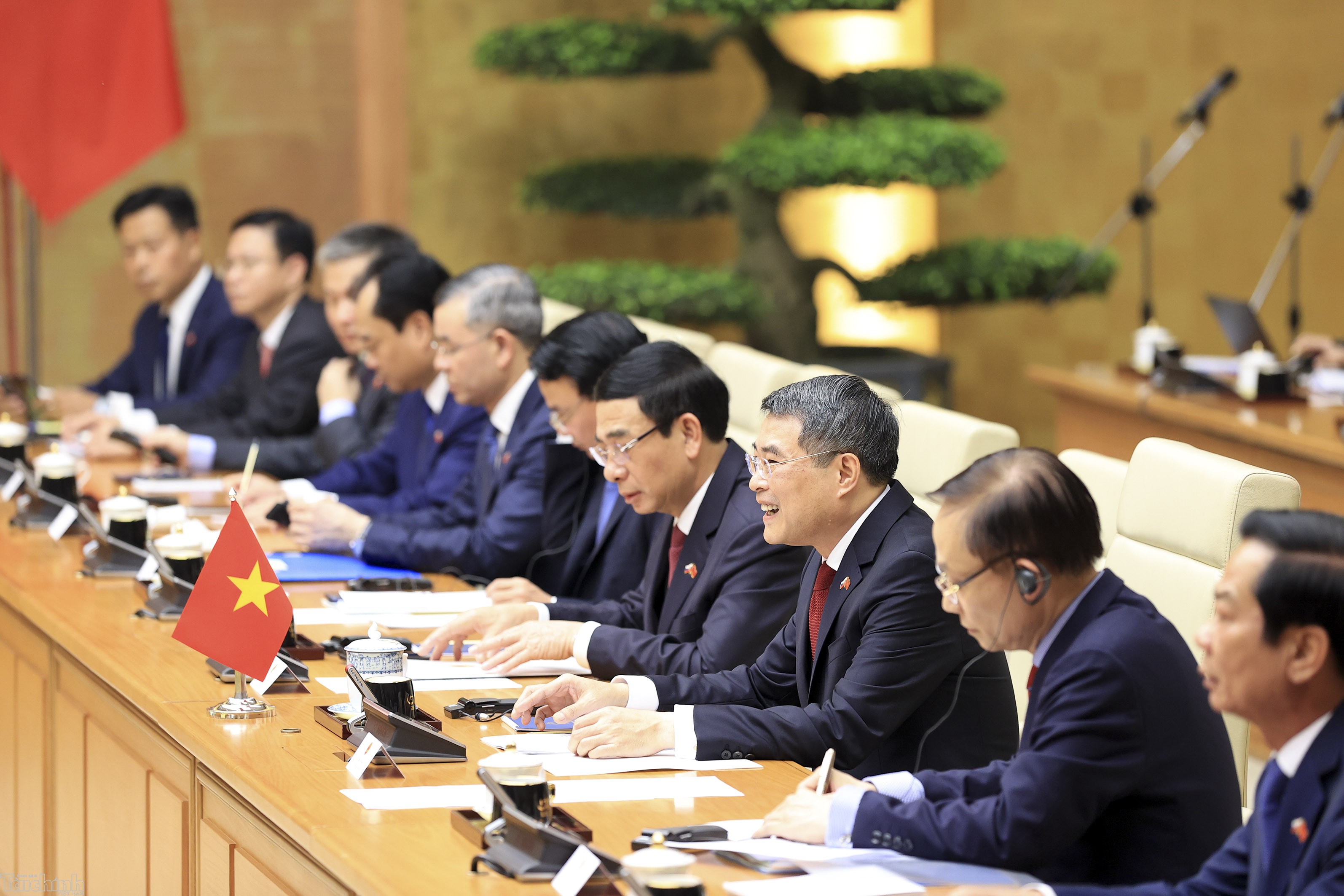 Thủ tướng Lê Minh Hưng chủ trì lễ đón Thủ tướng Slovakia Robert Fico