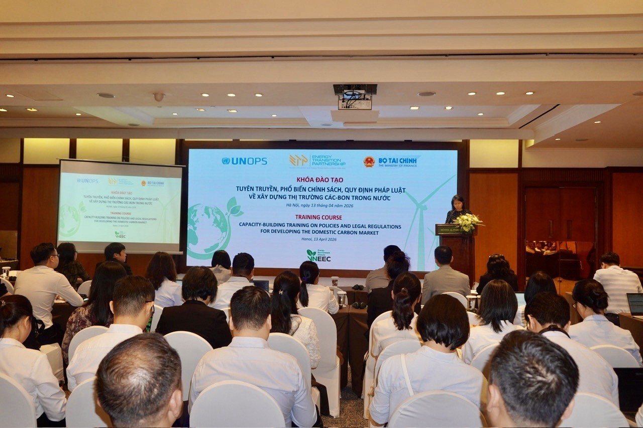 Tăng tốc hoàn thiện thể chế, chuẩn bị vận hành sàn giao dịch tín chỉ các-bon Tăng tốc hoàn thiện thể chế, chuẩn bị vận hành sàn giao dịch tín chỉ các-bon