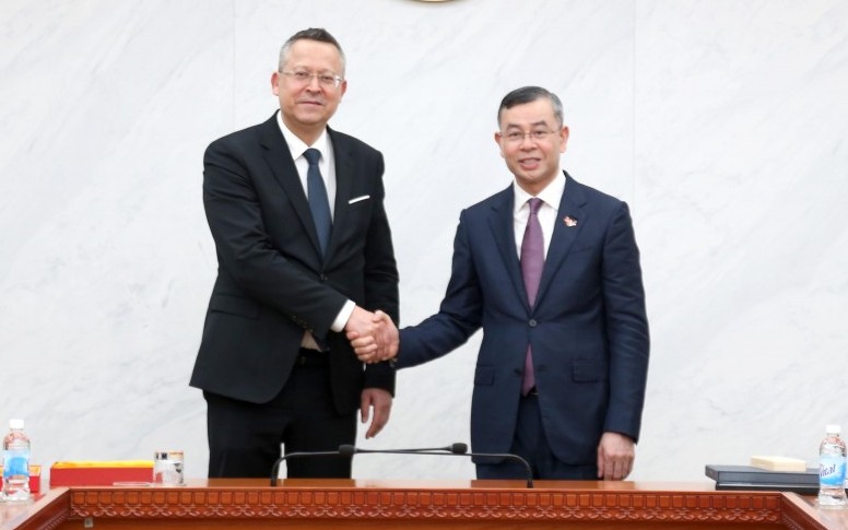 bo truong ngo van tuan tiep bo truong bo tai chinh slovakia ladislav kamenicky