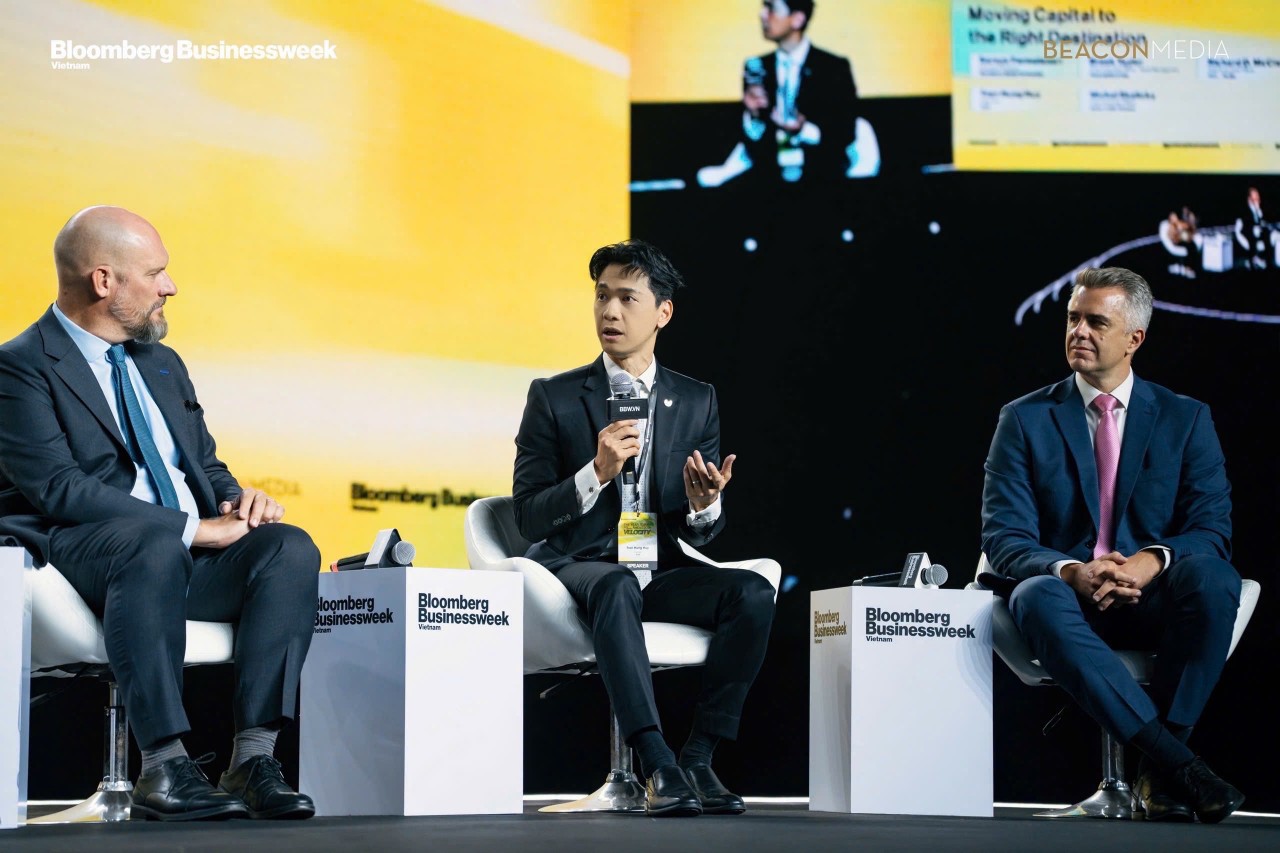 Chủ tịch ACB Trần Hùng Huy: Việt Nam cần cấu trúc vốn đa dạng hơn cho giai đoạn tăng trưởng mới