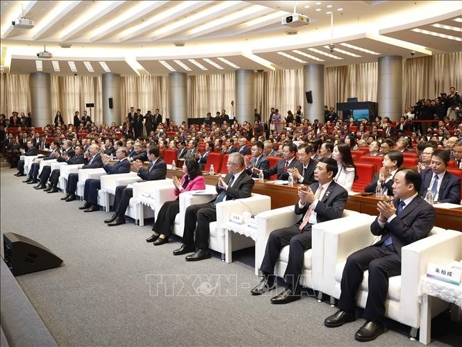 Tổng Bí thư, Chủ tịch nước Tô Lâm phát biểu chính sách tại Đại học Thanh Hoa (Trung Quốc)