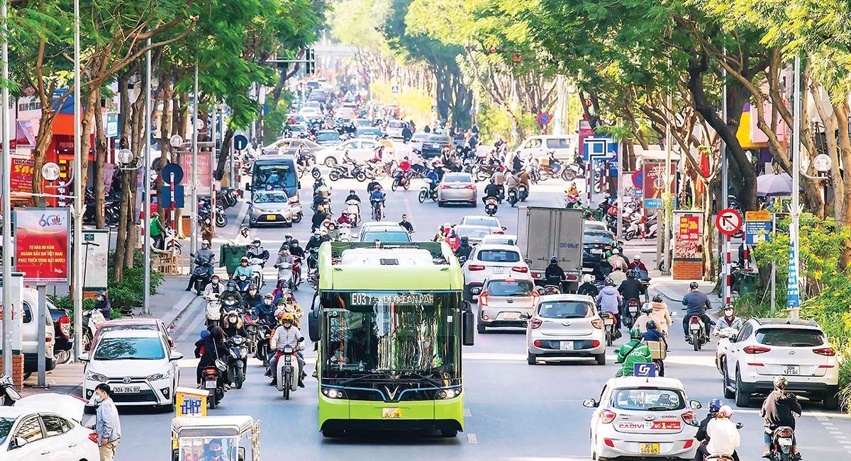 Chủ động năng lượng trong hành trình xanh hóa Chủ động năng lượng trong hành trình xanh hóa