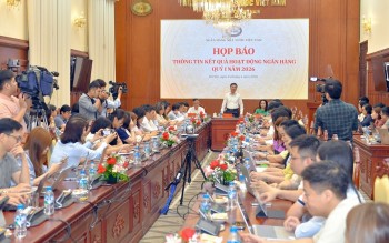 Ngân hàng Nhà nước đã tiếp nhận 11 hồ sơ đề nghị cấp phép sản xuất vàng miếng từ doanh nghiệp và ngân hàng