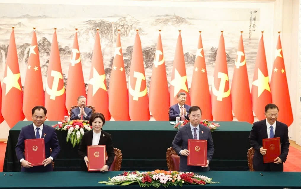 Ký Nghị định thư bưởi, chanh sang Trung Quốc