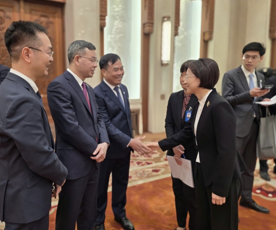 Việt Nam - Trung Quốc: Hải quan 2 nước siết kiểm soát khu vực qua Mekong Dragon VIII