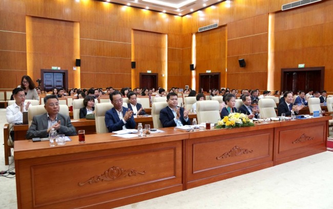 Hướng dẫn quản lý sử dụng phí cho vay lại tại Bộ Tài chính giai đoạn 2026 - 2030