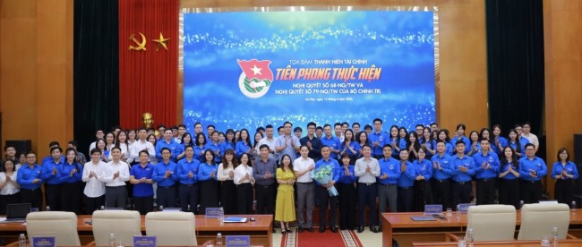Nâng cao vai trò của thanh niên trong thực thi Nghị quyết số 68 và Nghị quyết 79 của Bộ Chính trị