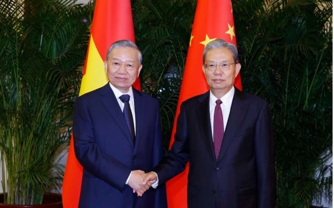 Tổng Bí thư, Chủ tịch nước Tô Lâm hội kiến Ủy viên trưởng Nhân đại toàn quốc Trung Quốc Triệu Lạc Tế