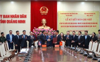 Quảng Ninh hợp tác với Hoa Kỳ phát triển cảng Con Ong - Hòn Nét