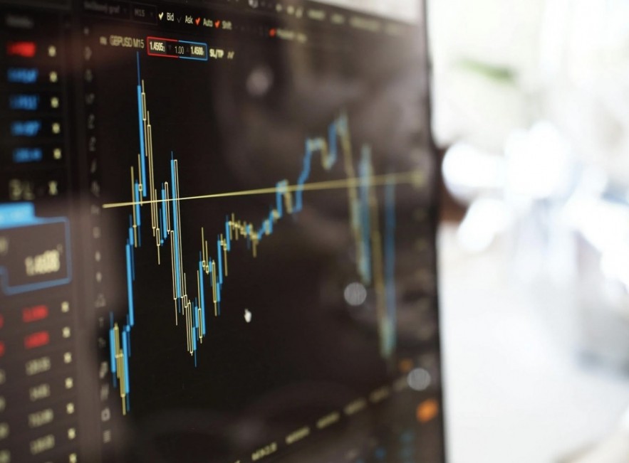 Áp lực ngắn hạn gia tăng, nhưng dư địa hút vốn cho thị trường trong trung hạn vẫn mở