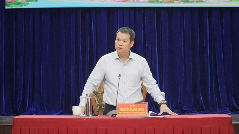 Chủ tịch Đà Nẵng: Đánh giá cán bộ dựa trên đầu ra, có sản phẩm cụ thể Chủ tịch Đà Nẵng: Đánh giá cán bộ dựa trên đầu ra, có sản phẩm cụ thể