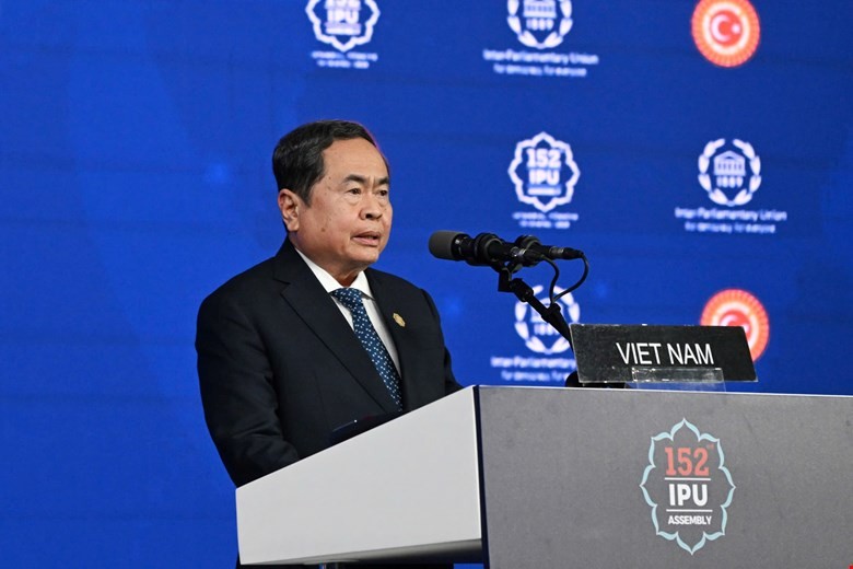 Chủ tịch Quốc hội Trần Thanh Mẫn dự và phát biểu tại Phiên thảo luận chung Đại hội đồng IPU-152 Chủ tịch Quốc hội Trần Thanh Mẫn dự và phát biểu tại Phiên thảo luận chung Đại hội đồng IPU-152