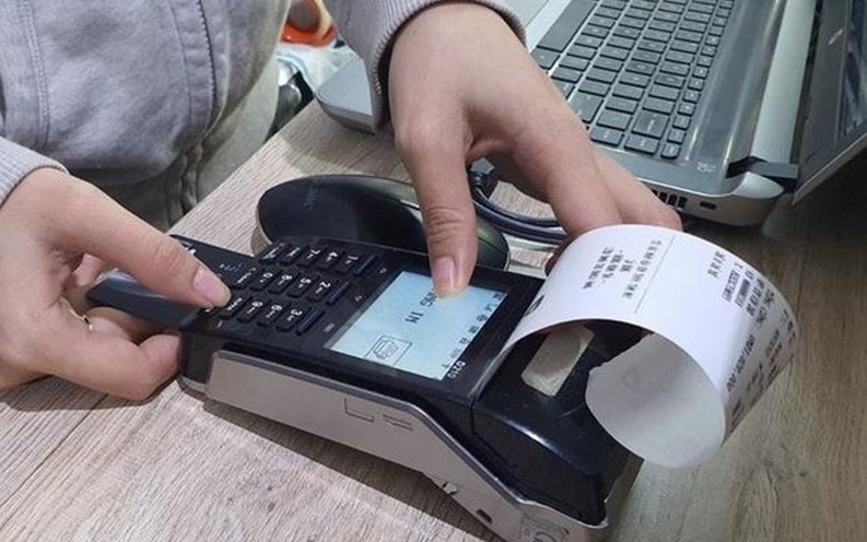 Hộ kinh doanh có doanh thu dưới 500 triệu đồng/năm vẫn được sử dụng hóa đơn điện tử theo quy định hiện hành