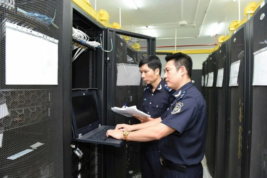 Thượng khẩn, Hải quan hướng dẫn cách làm thủ tục khi hệ thống điện tử tạm dừng Thượng khẩn, Hải quan hướng dẫn cách làm thủ tục khi hệ thống điện tử tạm dừng