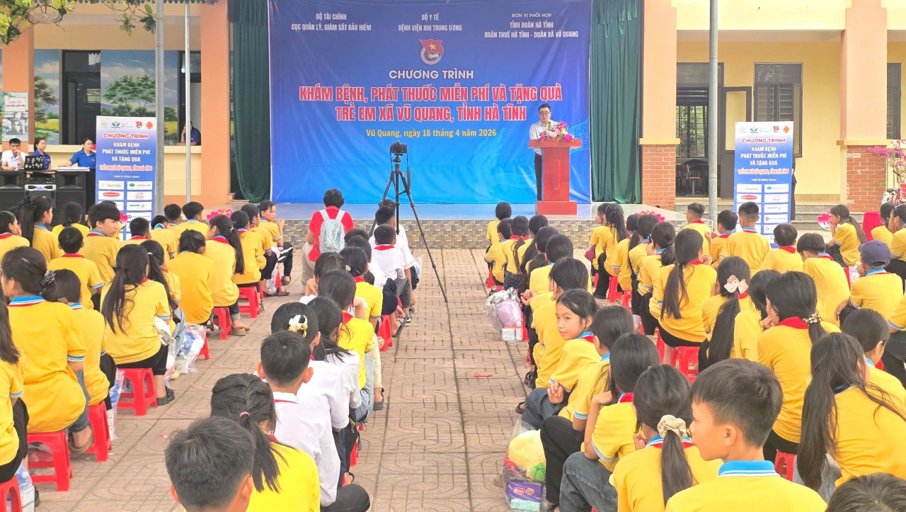 Thanh niên ngành Tài chính đồng hành cùng trẻ em vùng khó
