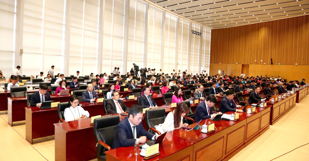 Ông Đỗ Thành Trung được bầu giữ chức Chủ tịch UBND TP Hải Phòng