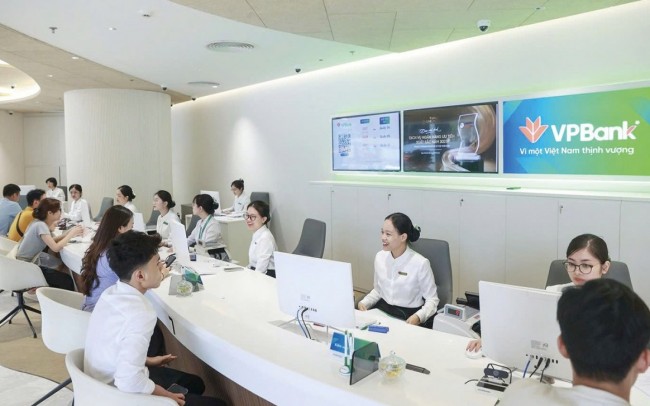 Doanh nghiệp lớn “lên ga” tăng trưởng hai con số