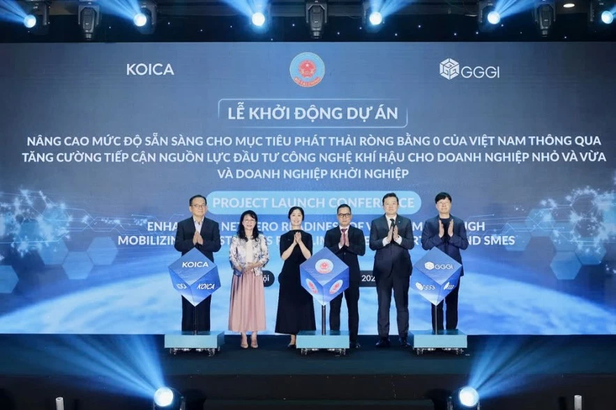 Khơi thông nguồn lực tài chính, hỗ trợ doanh nghiệp hướng tới Net Zero Khơi thông nguồn lực tài chính, hỗ trợ doanh nghiệp hướng tới Net Zero